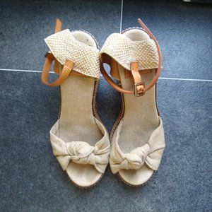 Tan Tory Burch Wedge Heel High Heel Sandals Size 6, 6.5